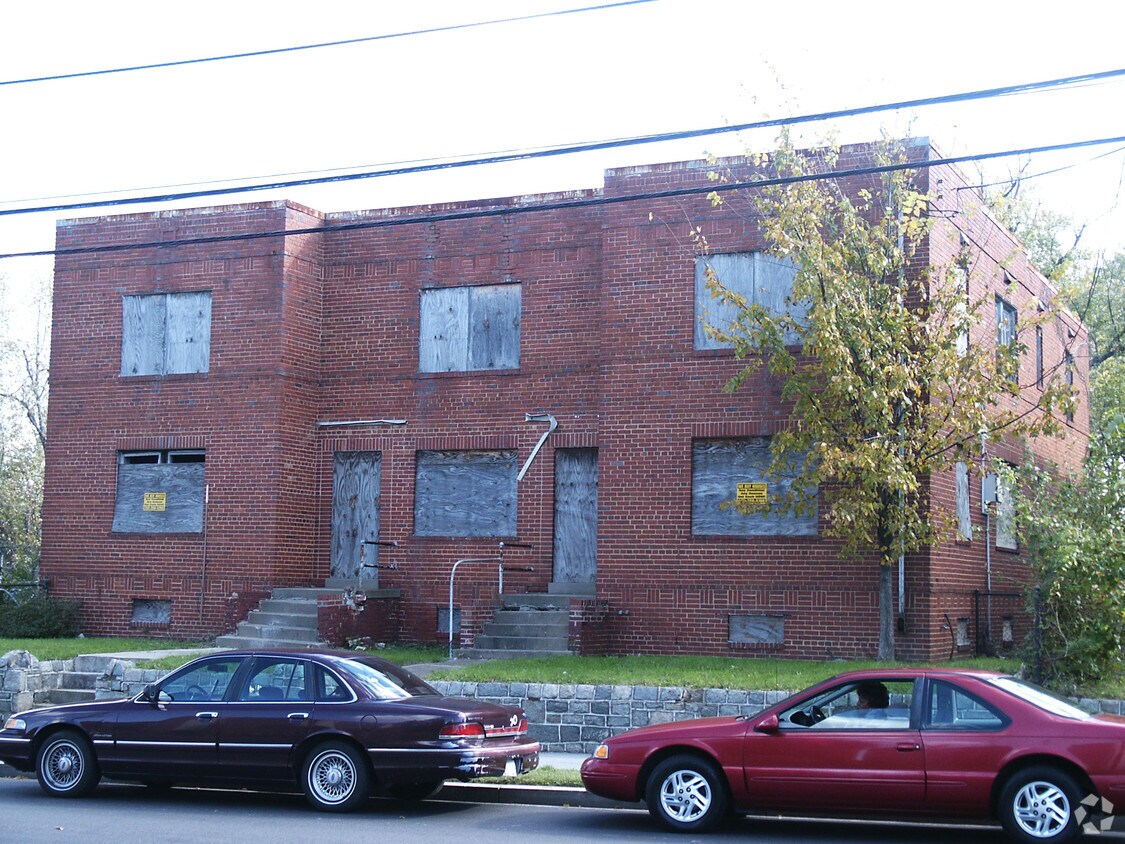 Building Photo - 2495-2497 Alabama Ave SE