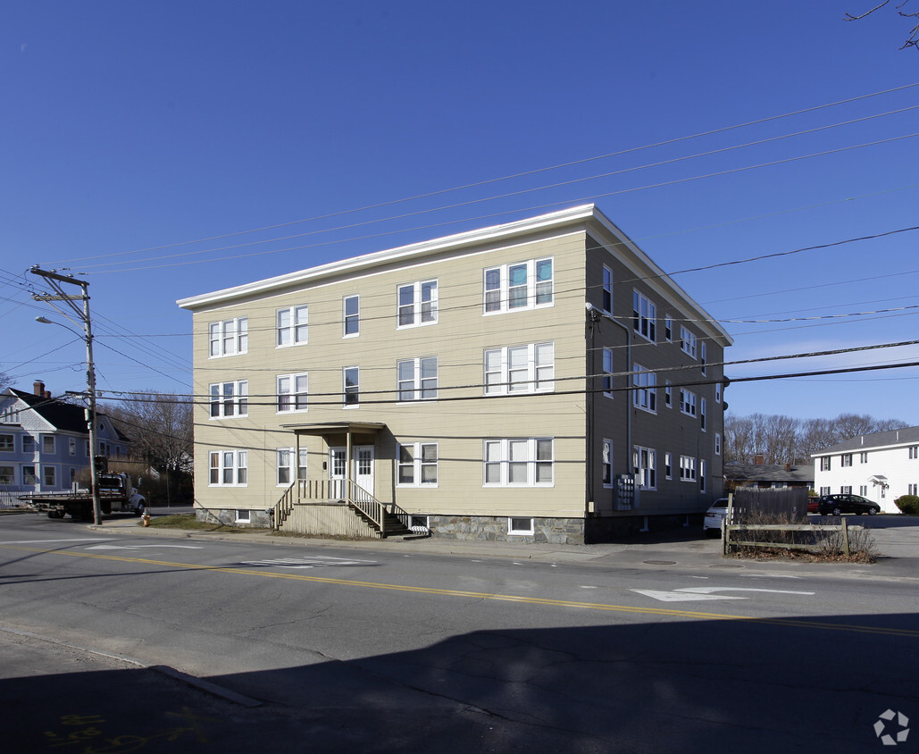 Building Photo - 299-301 Ocean St