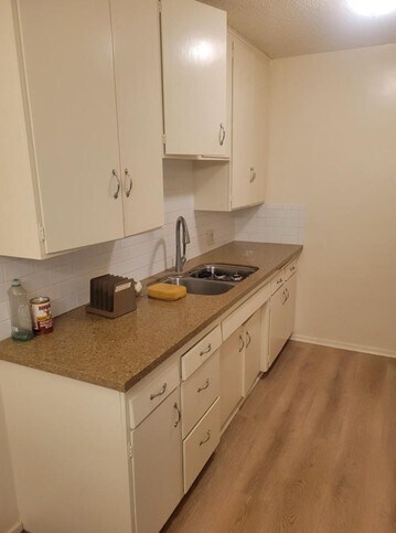 Foto del edificio - Plymouth Apartments