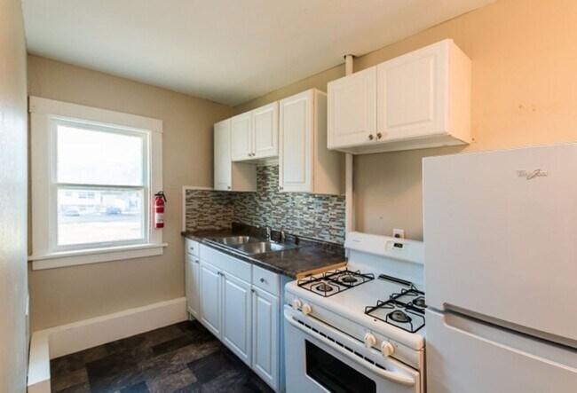 Foto del edificio - 423 4th Ave SE