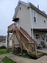 Building Photo - 320 Jefferson Ave