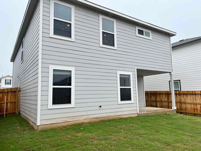 Foto del edificio - 13708 Grapeland Gap