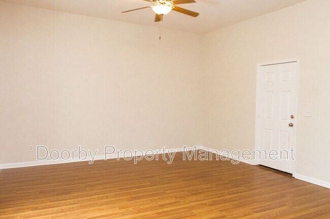 Foto del edificio - 1815 Bailey Ave