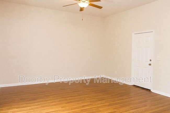 Building Photo - 1815 Bailey Ave