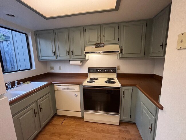 Foto del edificio - 750 Chorro St