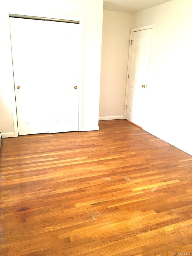 Building Photo - 82-81 88th Pl