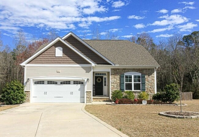Building Photo - 14 Winged Foot Dr
