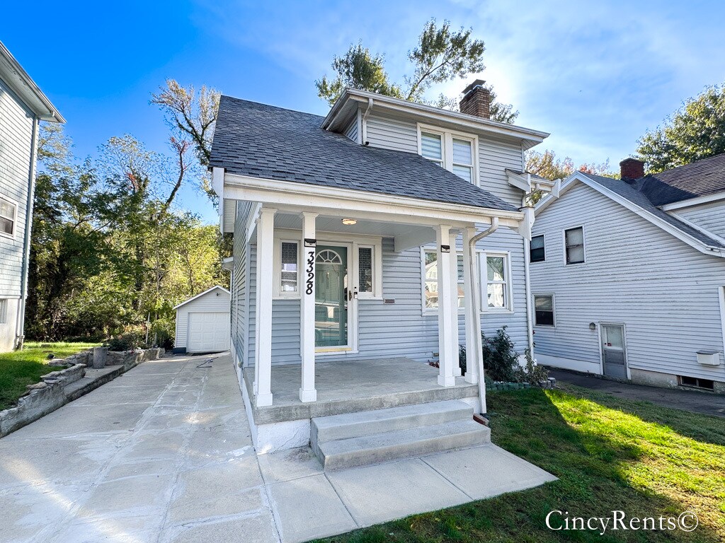 3328 Hewitt Crescent St, Cincinnati, OH 45207 House Rental in