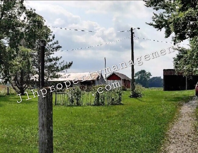 Foto del edificio - 9068 Black Oak Rd