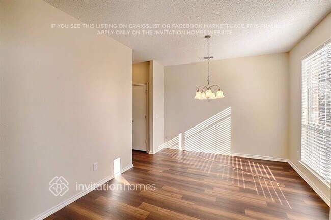 Foto del edificio - 312 Bridlegate Dr
