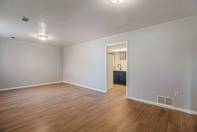 Photo - Spacious 2-Bedroom Garden-Level Apartment with Garage & In-Unit Laundry