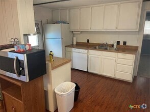 Building Photo - 1026 Rambling Dr