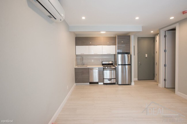 Foto del edificio - 226 Monroe St