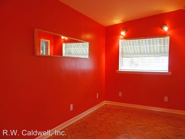Foto del edificio - 2925 Clinton St S