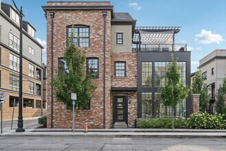 Building Photo - 100 Normandy Ave