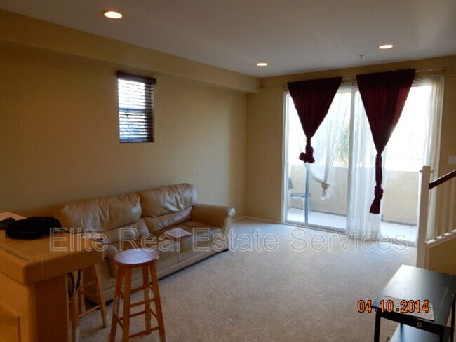 Building Photo - 1241 Santa Cora Ave