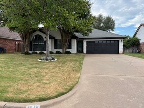 Building Photo - 1514 Hayloft Ln