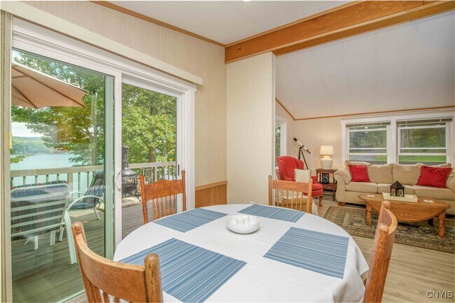 Foto del edificio - 70 Fire Ln