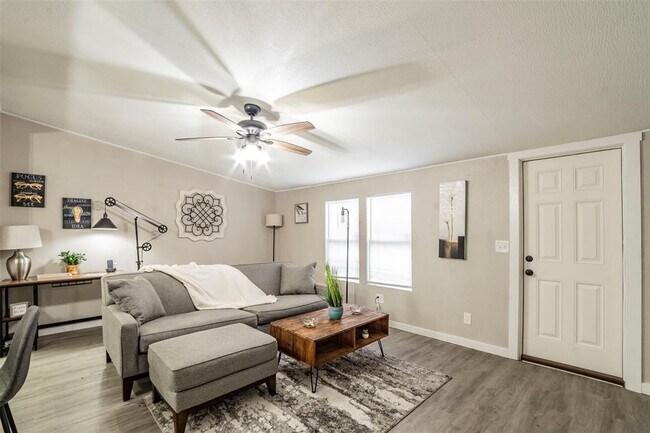 Foto del edificio - 113 Sunset Ridge