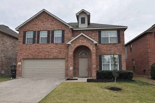 Foto del edificio - 9020 Brook Hill Ln