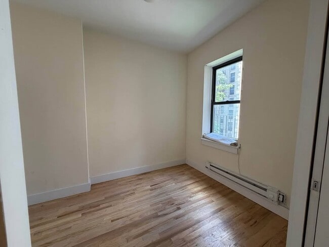 Building Photo - 269 W 73rd St