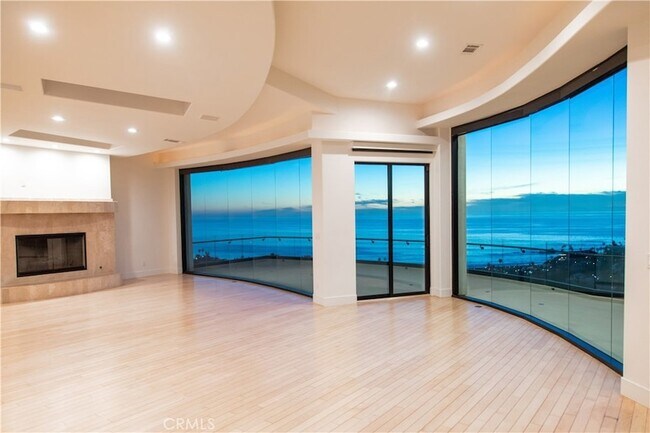Foto del edificio - 648 Mystic View