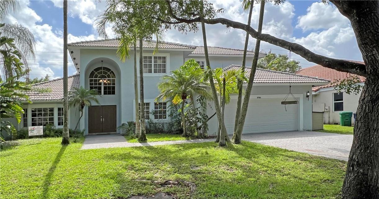 Foto principal - 3701 Starboard Ave