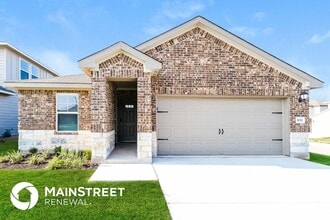 Building Photo - 1021 Round Bale Rd