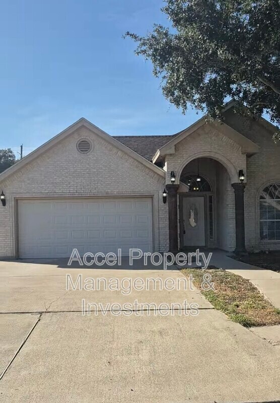 Foto principal - 4909 N Cypress St
