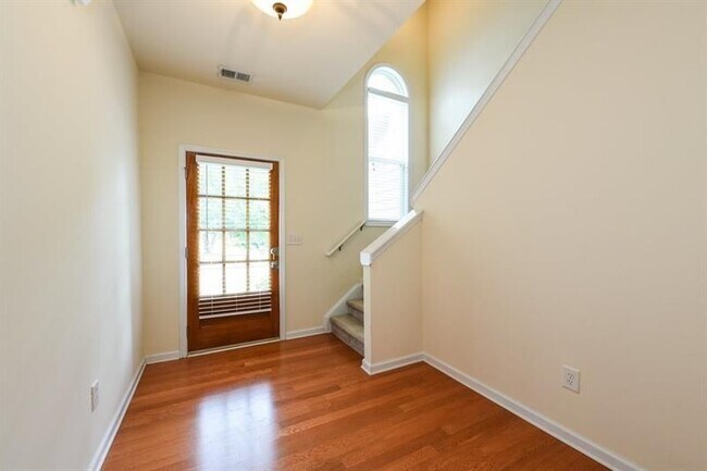 Foto del edificio - 981 Brownstone Ln SW