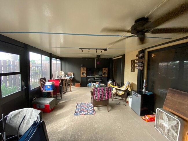 Foto del edificio - 1011 Springdale Cir