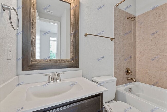 Building Photo - Beautiful, 2-Story 4/3.5 in Plano (75074)!