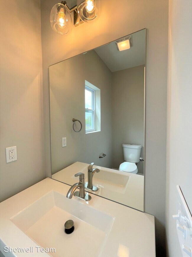 Building Photo - 3 br, 2.5 bath House - 3805 Boyd Walters Lane