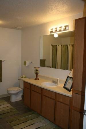 Building Photo - 5190 Aster Park Dr
