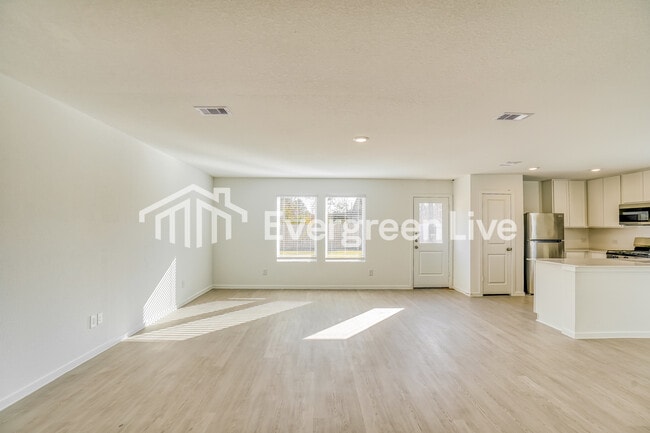 Foto del edificio - 11430 W Bluff Dr