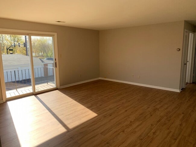 Building Photo - 1218  Camellia Drive - 15