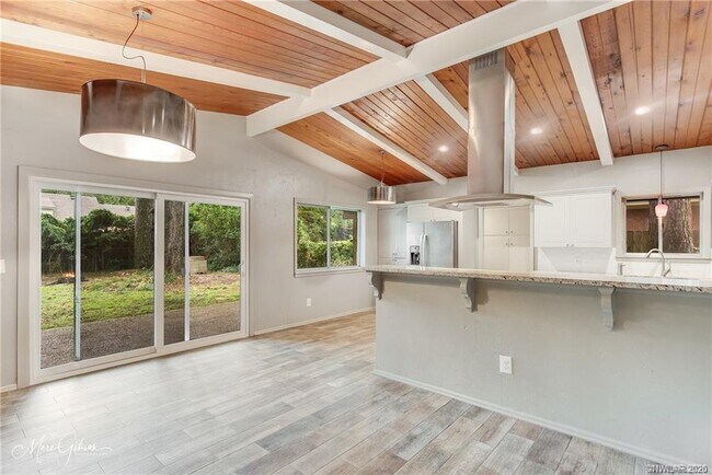 Foto del edificio - 8314 Ashbourne Dr