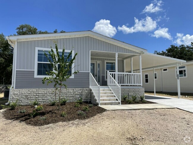 Building Photo - Crystal Lake - Zephyrhills-A 55+ Community