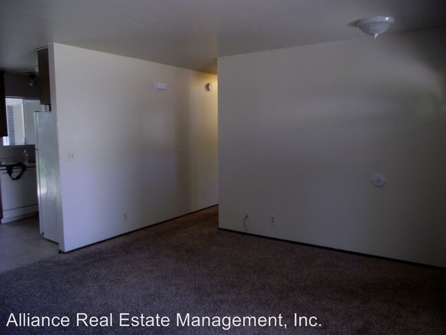 Building Photo - 1339 Magnolia