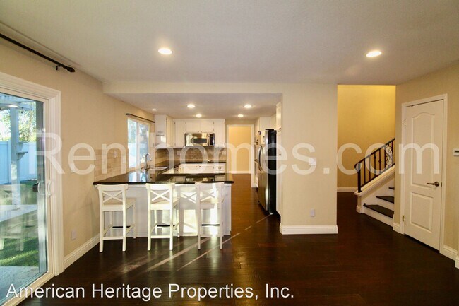 Building Photo - 4 br, 2.5 bath House - 11035 Forestview Lane