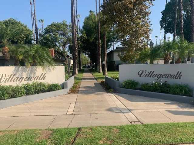 Property front entrance - 1441 Prospect Ave