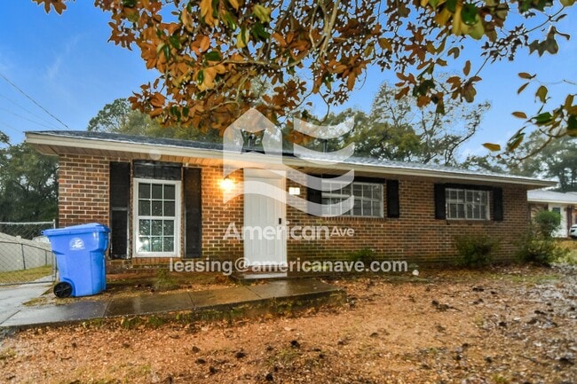 Building Photo - 141 Cosby Ct