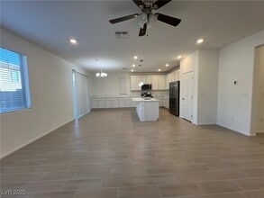 Building Photo - 7470 S Pioneer Way