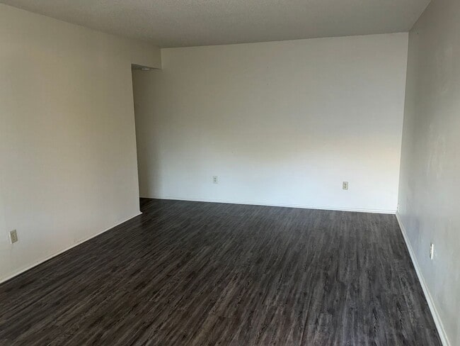 Building Photo - 8001 San Cosme Dr