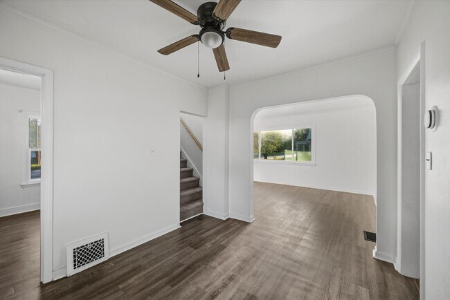 Foto del edificio - 3148 Glanzman Rd