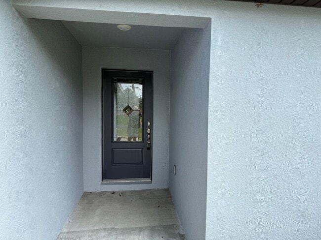 Building Photo - Stunning Brand-New 3-Bedroom Home in Prime...