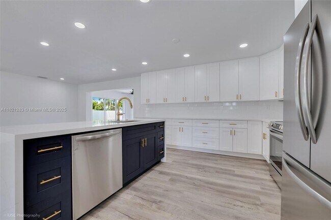 Foto del edificio - 6250 SW 62nd Pl