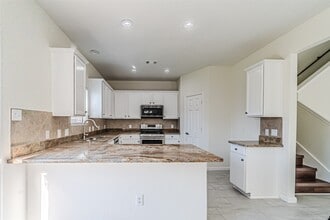 Building Photo - 18111 Hillock Glen Ln