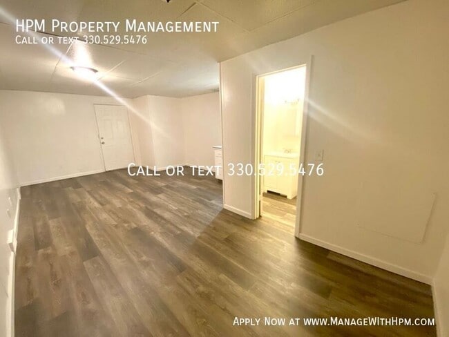 Building Photo - 1214 Woodward Pl NW