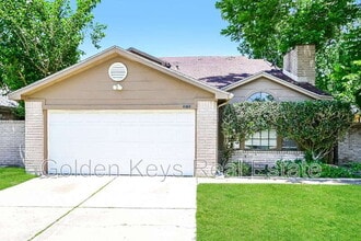 Building Photo - 10743 Staghill Dr